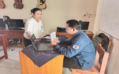 Optimalisasi Pembelajaran Bahasa Korea Melalui Pendekatan Dialog di PKBM Mawar