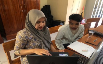 PENDAMPINGAN KHUSUS TERHADAP PESERTA DIDIK DENGAN MASALAH PEMBELAJARAN TERTENTU DI PKBM MAWAR