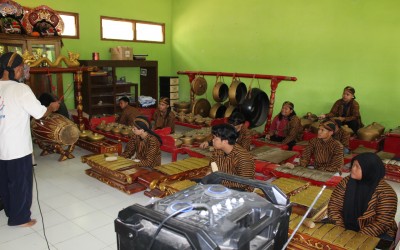 PKBM Mawar kec. madiun nguri nguri budaya lokal